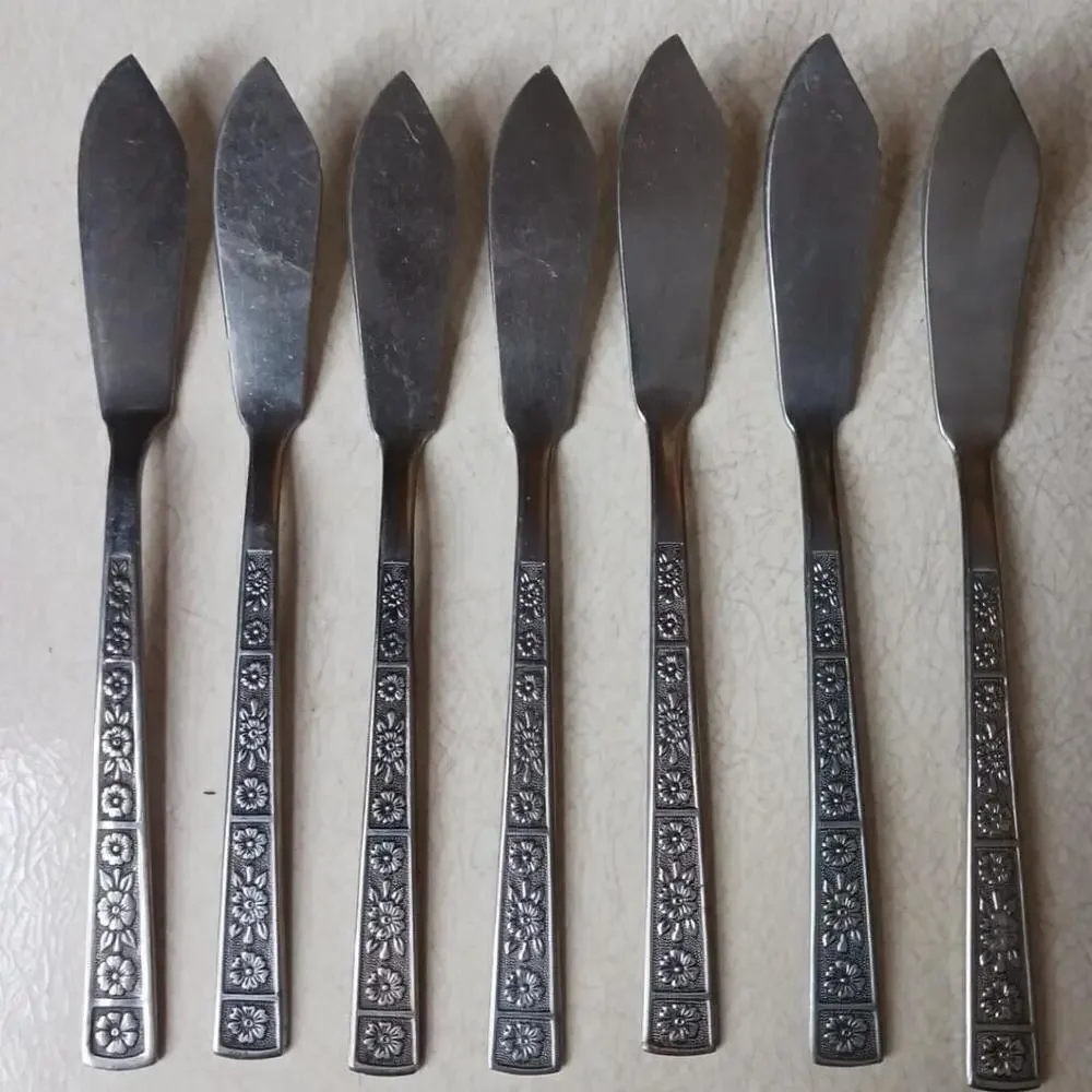Imperial Serta Stainless Cheese Knives Korea Vintage